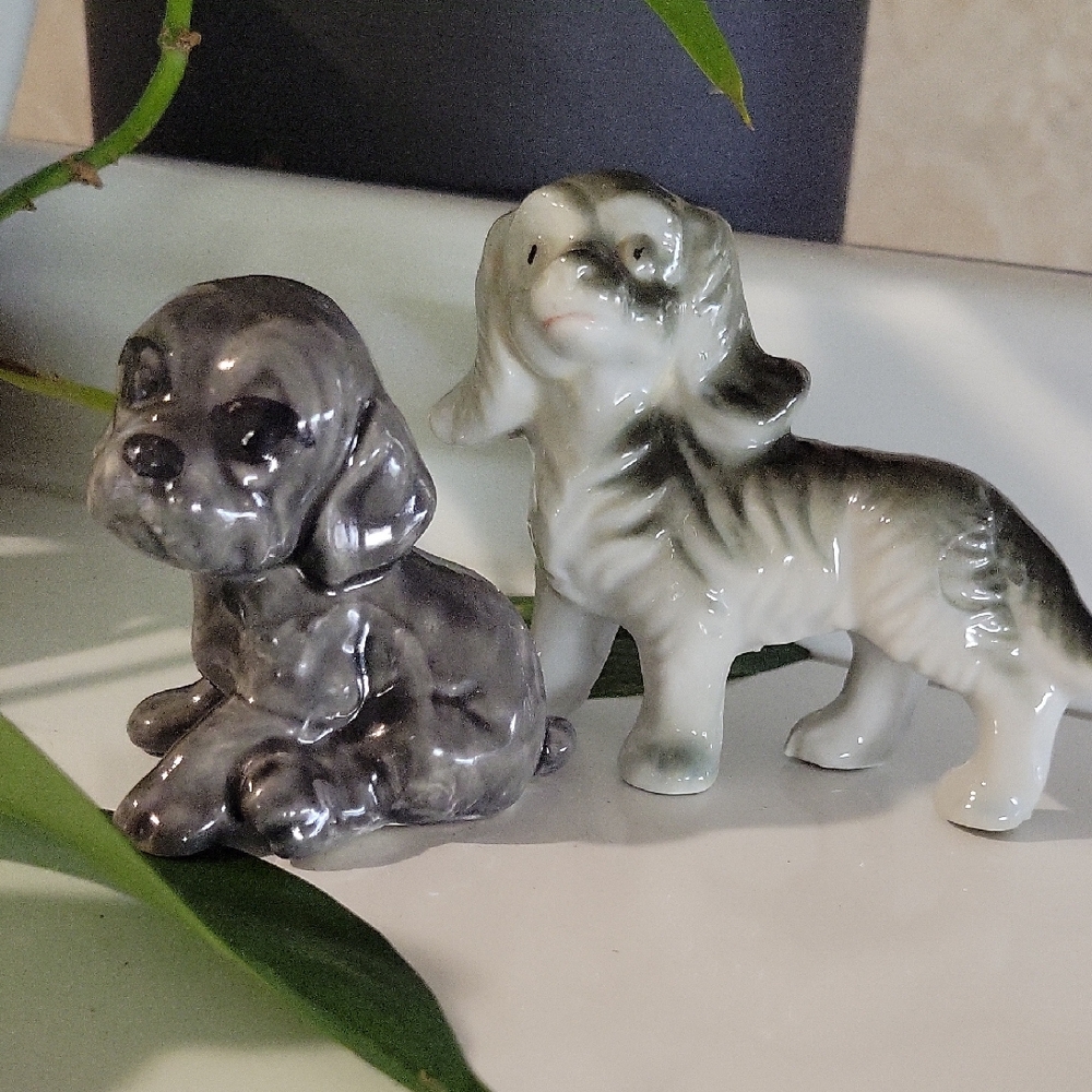 Vintage Ceramic Dog Figurine Set - Black and Gray
